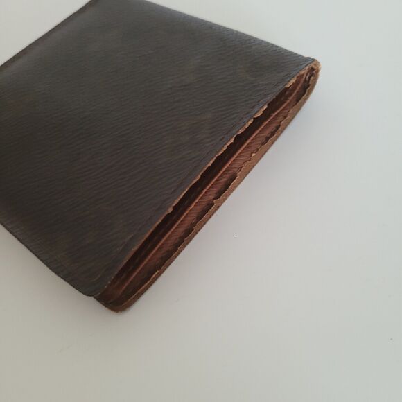 Vintage Louis Vuitton Men's LV Brown Bi-Fold Leather Wallet Monogram Card Bill - Picture 12 of 12